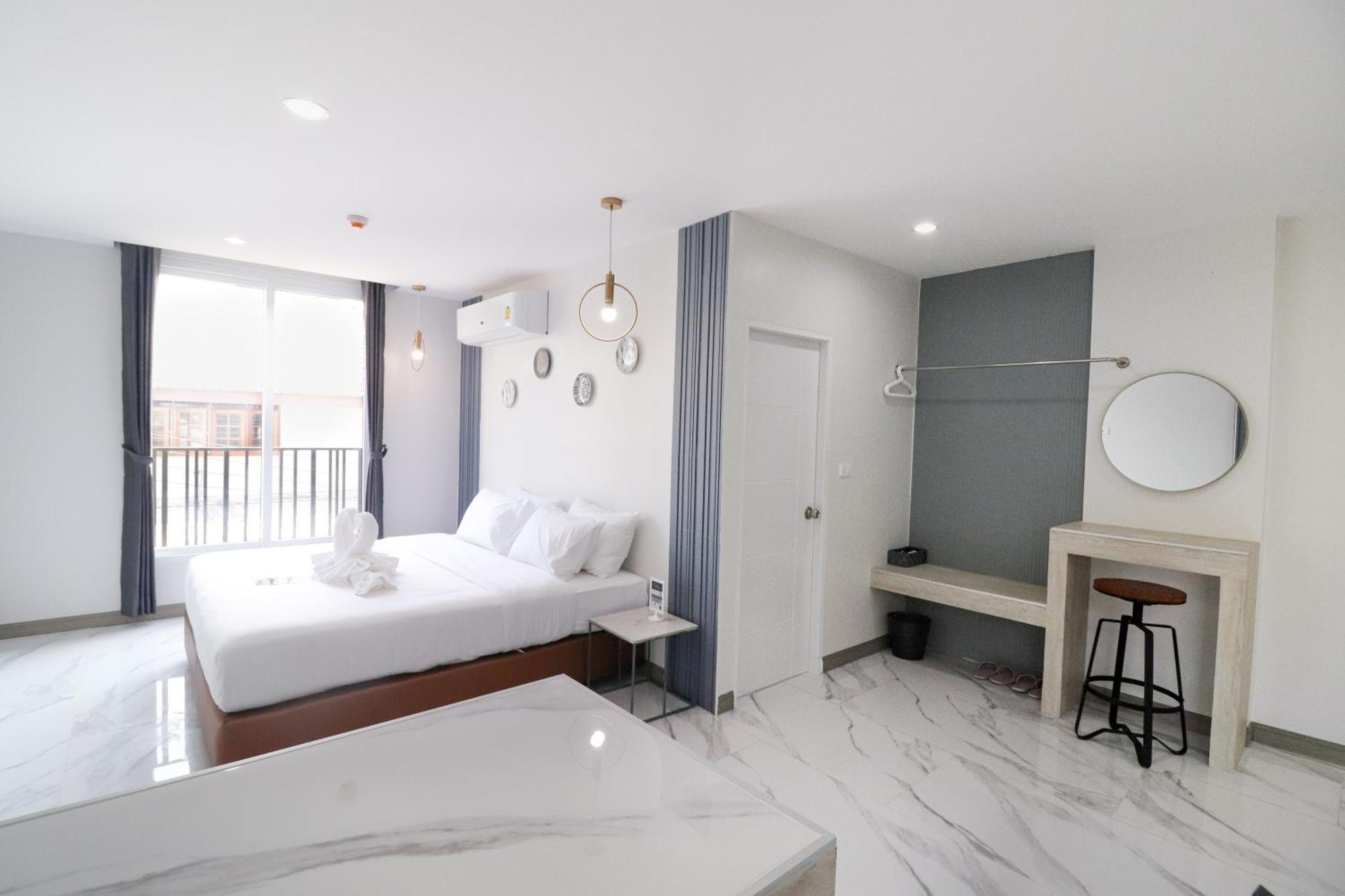 Tree Tara Hotel Лампанг Номер фото